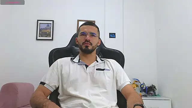 Massimoo 07 online show from December 14, 4:34 pm