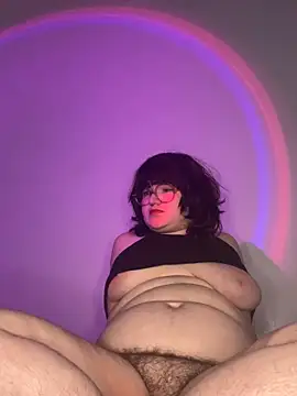 Snapshot of _dwhorekin_ chatting on February 27, 2:43 pm dwhorekin online show from February 27, 2:43 pm