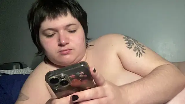 Snapshot of _dwhorekin_ chatting on October 7, 8:50 pm dwhorekin online show from October 7, 8:50 pm