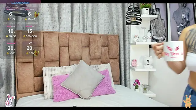 paris noa online show from February 11, 7:38 pm