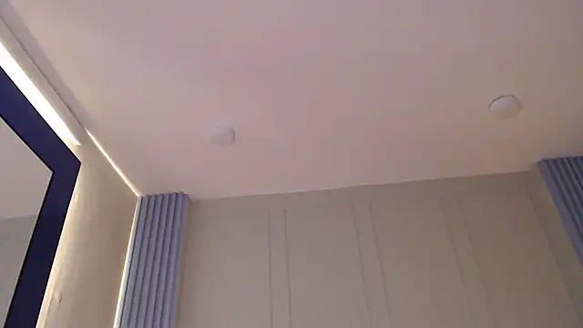 Abbydreams  online show from February 18, 2:16 am