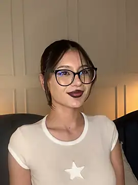 Abbydreams  online show from February 23, 2:07 am