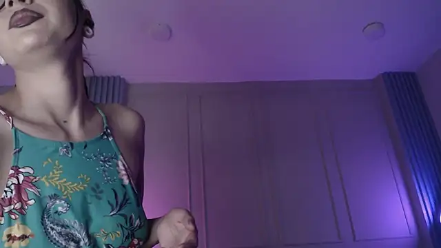 Abbydreams  online show from February 27, 8:09 pm