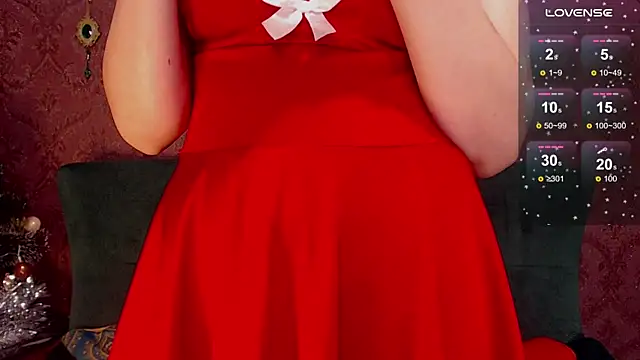 Snapshot of Poison_Eva chatting on December 17, 2:06 am Poison Eva online show from December 17, 2:06 am