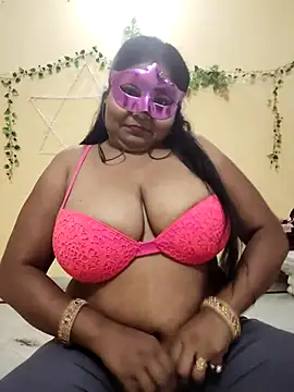 LustyBhabhi online show from October 31, 8:15 am