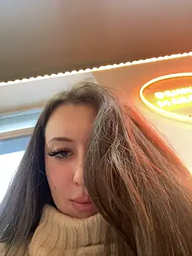 AndreaMood online show from January 3, 8:54 am
