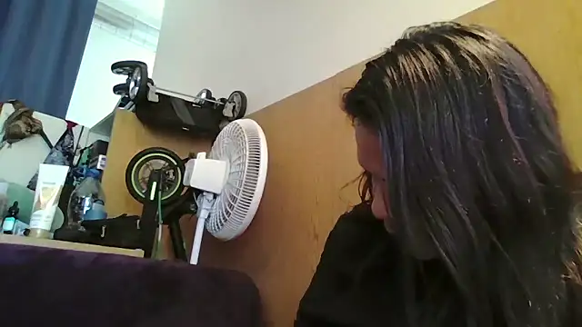 Dnasty408 online show from February 4, 9:42 pm