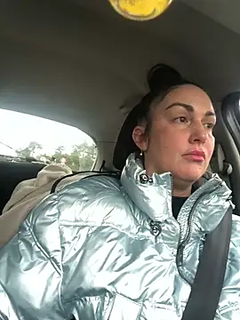 BELLAMORGANE1 online show from January 2, 11:41 am