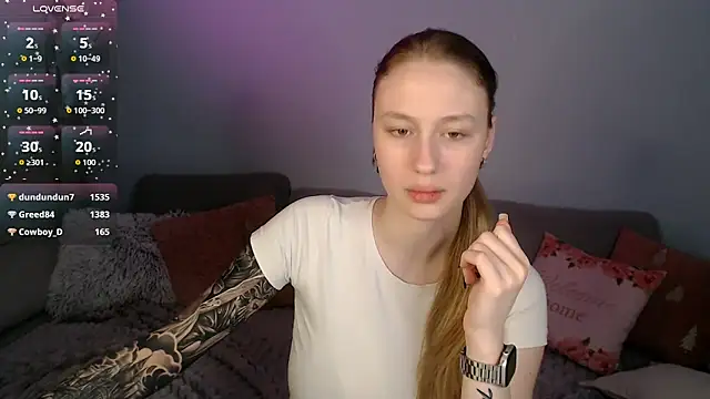 Snapshot of Haley_Vixen chatting on March 4, 2:23 pm Haley Vixen online show from March 4, 2:23 pm