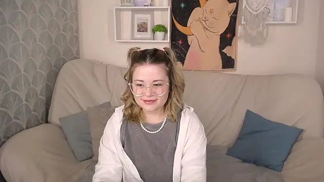 TessPleasure online show from December 28, 3:26 am