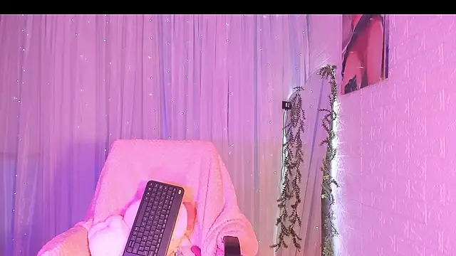 NattSumi online show from January 3, 11:44 pm