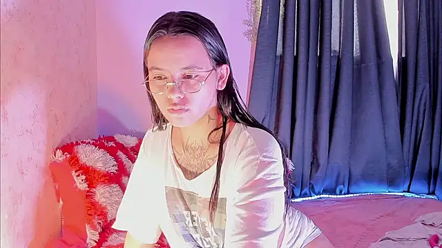 NattSumi online show from November 22, 1:21 pm