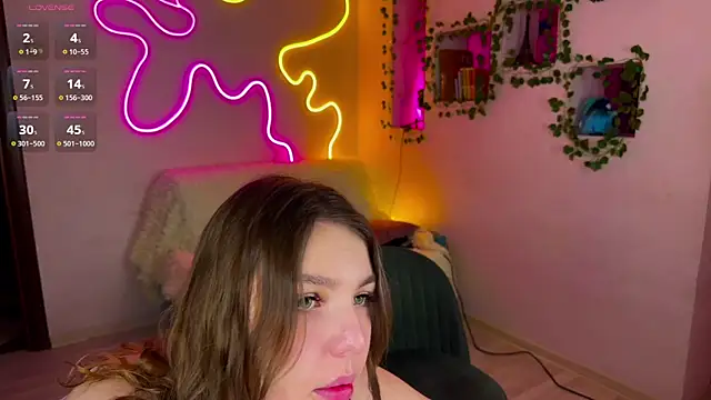 RobertAndLinela online show from February 13, 7:31 pm