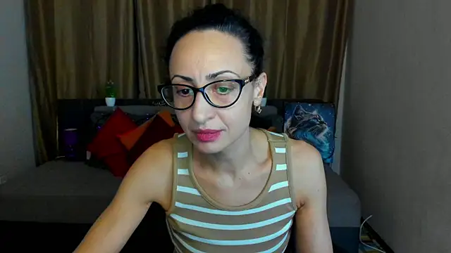 Arianasweety23 online show from December 25, 6:31 am