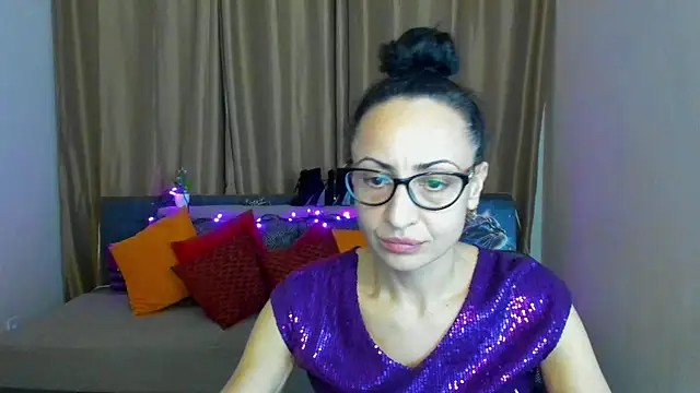 Arianasweety23 online show from December 29, 12:30 am