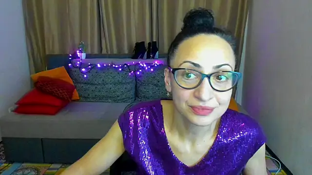 Arianasweety23 online show from December 31, 3:45 am