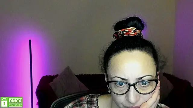Arianasweety23 online show from March 2, 3:24 am