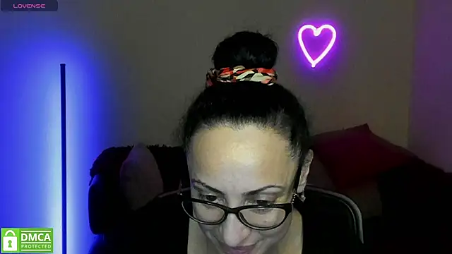 Arianasweety23 online show from March 14, 12:43 am