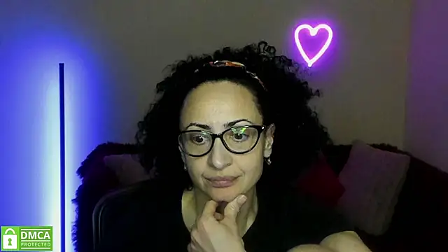 Arianasweety23 online show from March 15, 9:38 pm