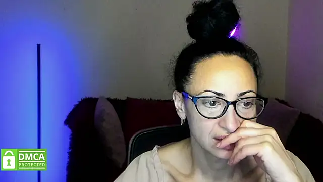 Snapshot of Arianasweety23 chatting on October 4, 11:30 am Arianasweety23 online show from October 4, 11:30 am