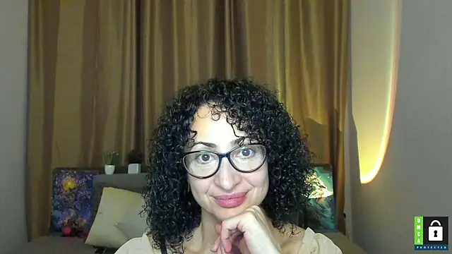 Snapshot of Arianasweety23 chatting on November 12, 6:30 pm Arianasweety23 online show from November 12, 6:30 pm