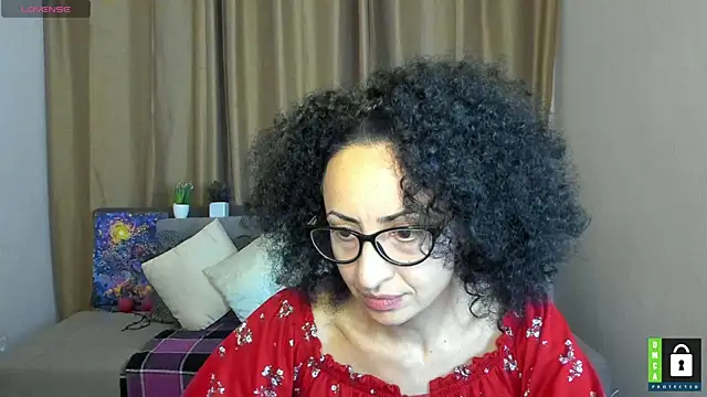 Snapshot of Arianasweety23 chatting on November 14, 6:28 pm Arianasweety23 online show from November 14, 6:28 pm