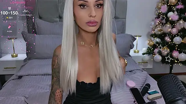 Snapshot of Perfect_storm chatting on November 9, 2:21 am Perfect storm online show from November 9, 2:21 am