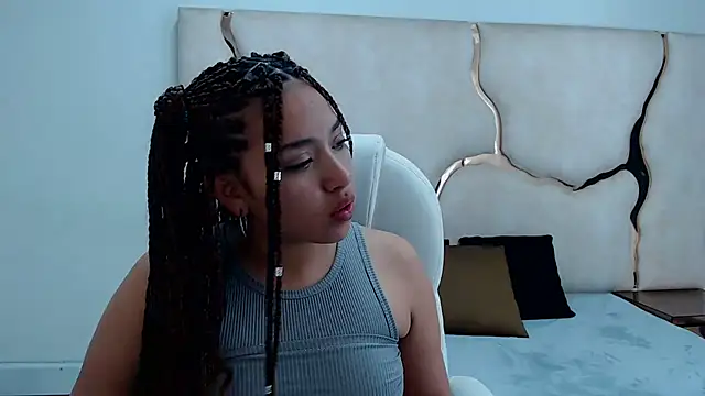 IsabellRodriguez18 online show from January 29, 10:48 am