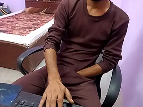 IamRentedBoybfriend online show from January 14, 2:28 am