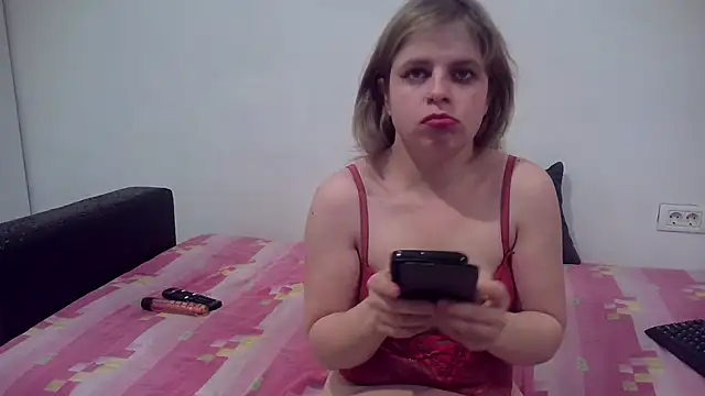 Sweet bluegirl24 online show from February 7, 11:13 pm