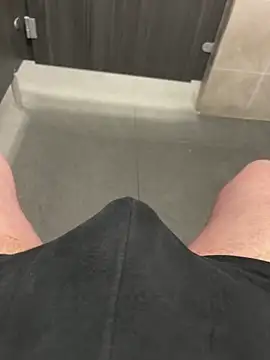 22TT2295 online show from February 2, 12:02 pm