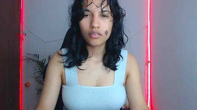 mari heart online show from December 2, 4:51 am