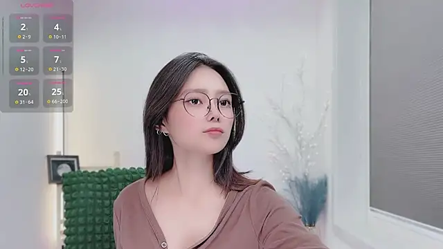 Natasha2025 online show from September 24, 1:14 pm