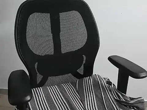 Snapshot of GoddessGlide chatting on March 10, 11:42 am GoddessGlide online show from March 10, 11:42 am