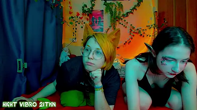 TrickyKitsune online show from September 13, 11:32 am