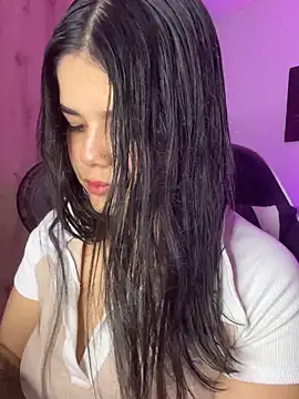 pretty angela1 online show from October 6, 11:57 pm