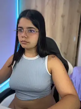 pretty angela1 online show from April 23, 12:29 pm