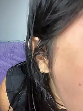 pretty angela1 online show from July 11, 4:59 am