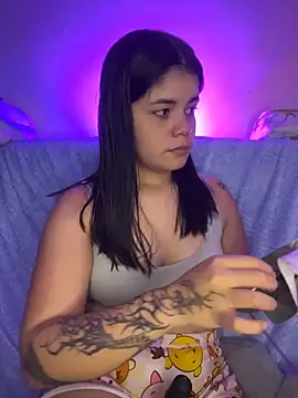 pretty angela1 online show from July 16, 5:13 am