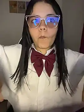 pretty angela1 online show from July 27, 11:23 pm
