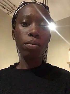 xxSexyTalia28 online show from March 8, 8:01 pm