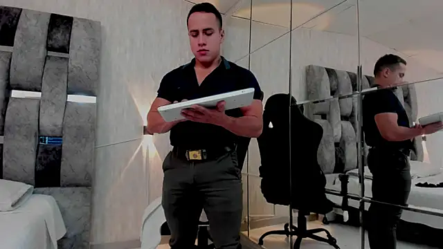 nicklause froid online show from March 15, 12:34 pm