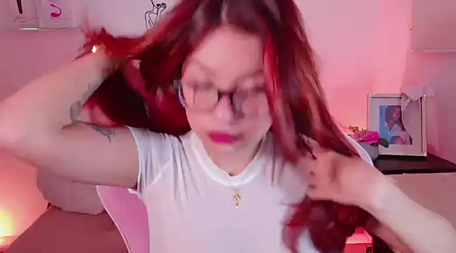 EmiF26 online show from January 14, 1:15 am