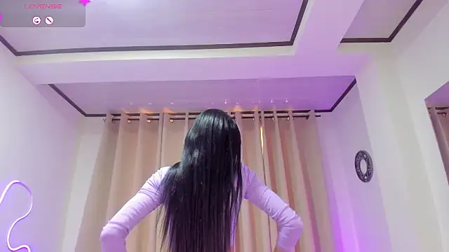 Snapshot of alahia_sweet chatting on September 12, 12:27 pm alahia sweet online show from September 12, 12:27 pm