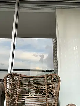Snapshot of Karol_Towers chatting on February 18, 10:47 pm Karol Towers online show from February 18, 10:47 pm