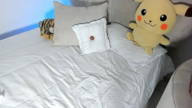 Snapshot of rachaeldeckard__ chatting on January 24, 8:44 am rachaeldeckard online show from January 24, 8:44 am