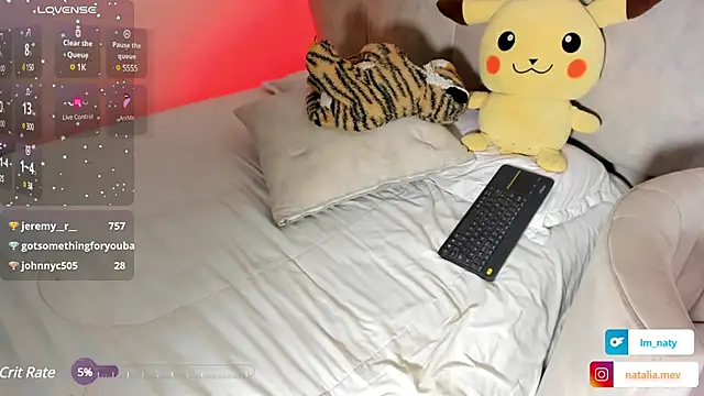 Snapshot of rachaeldeckard__ chatting on February 19, 9:39 am rachaeldeckard online show from February 19, 9:39 am