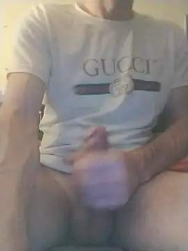 Snapshot of krecik1988 chatting on October 11, 5:33 pm krecik1988 online show from October 11, 5:33 pm