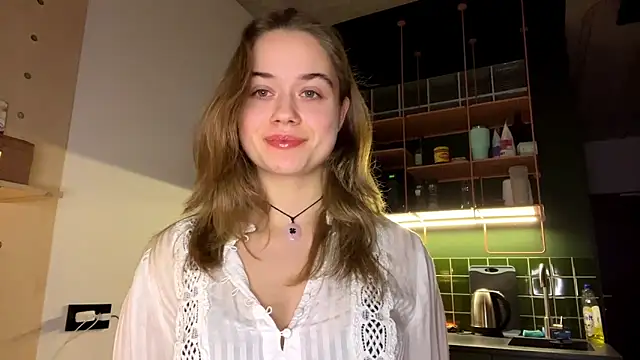 RoxyStar17 online show from January 8, 8:18 pm