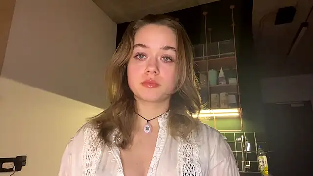 RoxyStar17 online show from January 20, 8:07 pm